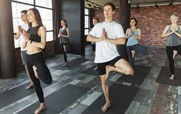 Animation Atelier Yoga en entreprise pour votre événemement Bien-être